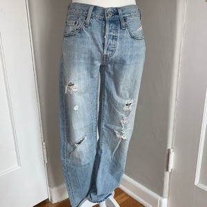 Levi’s 501 Taper Jeans Light Wash Size 26